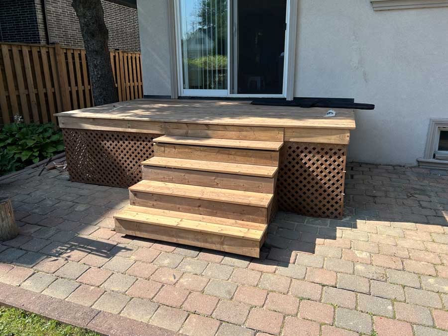 East-York-img3 back deck with steps and patio by Kerta Construction
