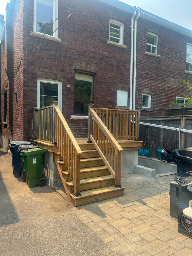 Midtown-Toronto-img3 back deck with stairs and pavers by Kerta Construction