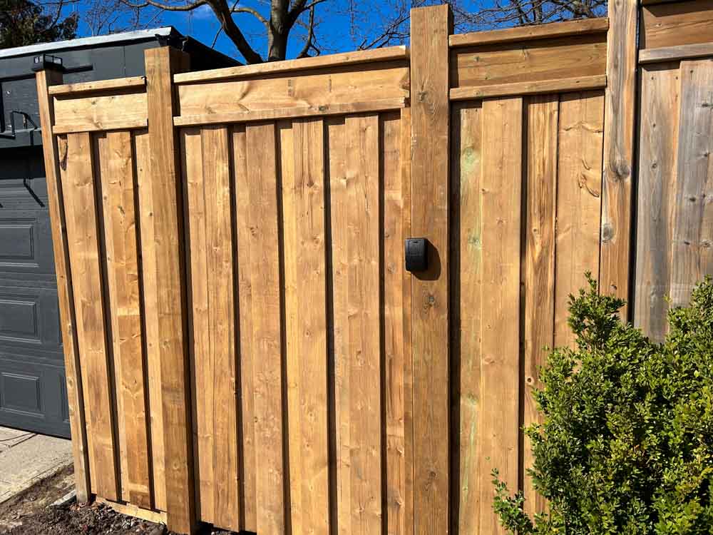 Portfolio-img-18 close up of privacy fence by Kerta Construction