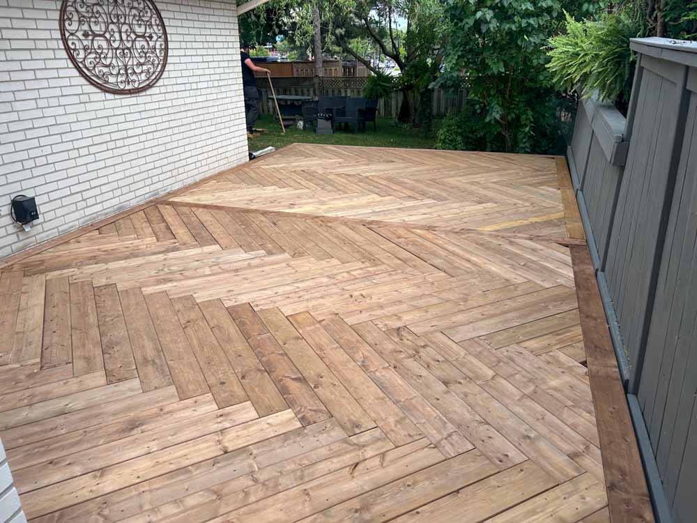 Portfolio-img-35 herringbone pattern deck by Kerta Construction