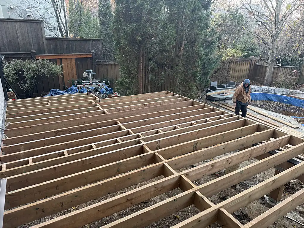 Portfolio-img-47 back deck being built by Kerta Construction