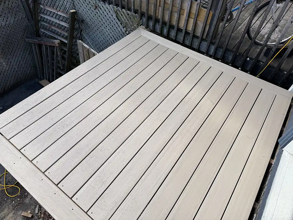 Portfolio-img-54 Small deck built by Kerta Construction